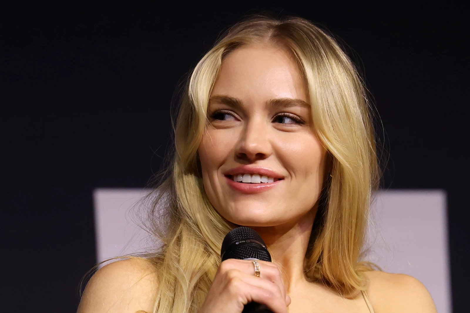 Michelle Randolph : biographie, films, séries et ascension d'une nouvelle muse de Taylor Sheridan